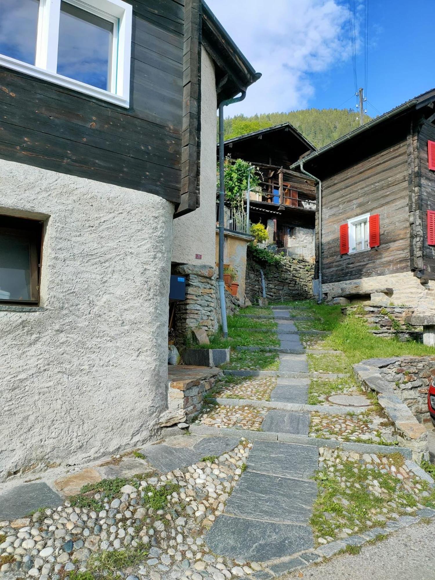Appartamento Accogliente Di Montagna A Cavagnago Faido Exterior foto
